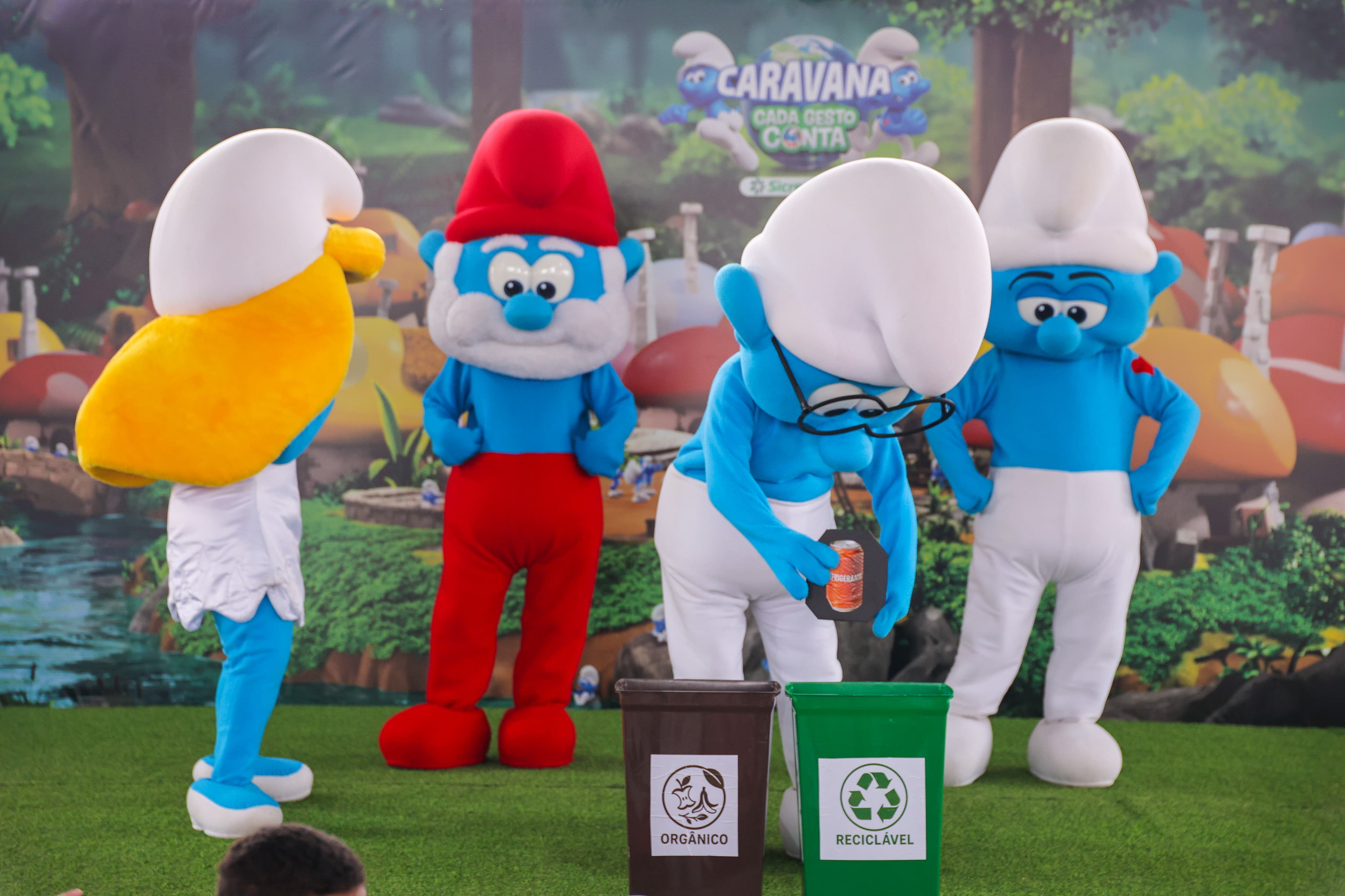Aprendizado e sustentabilidade fazem parte da experiência da Caravana Sicredi & Smurfs em Itaí