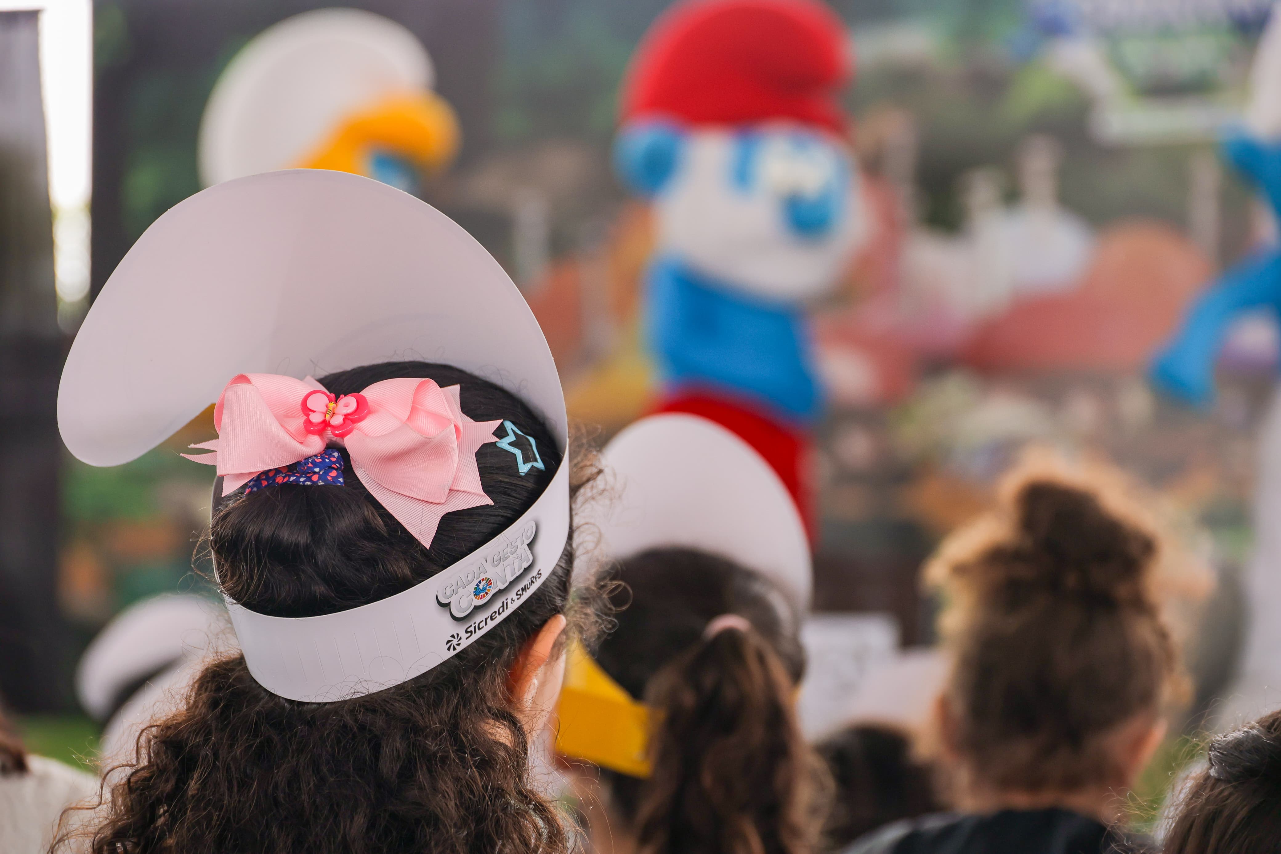 Avaré recebe a Caravana Sicredi & Smurfs para aproximar crianças dos ODS